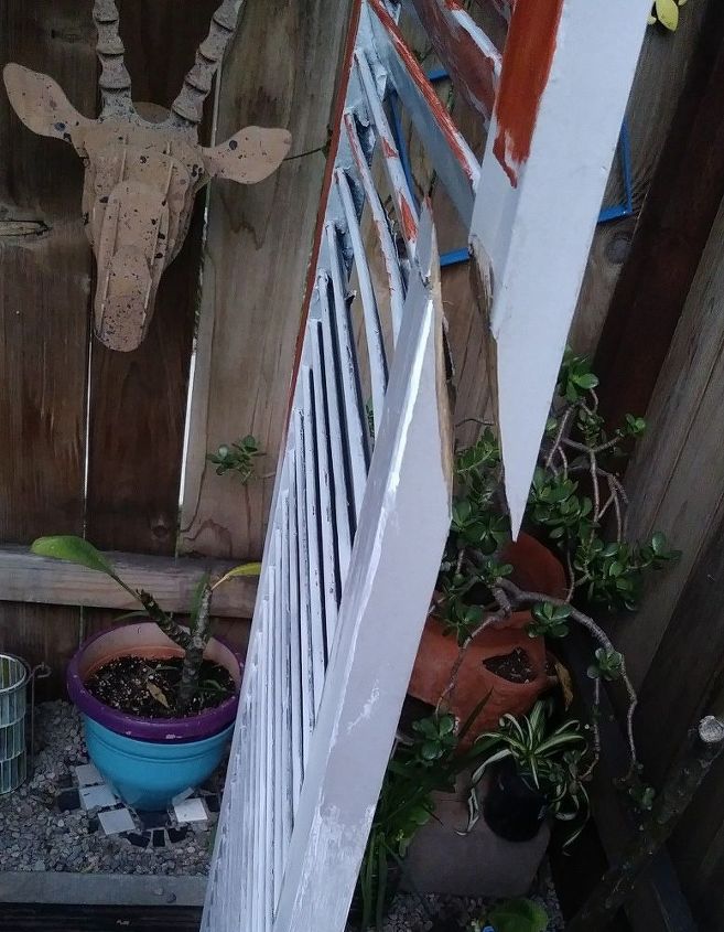 q how do i fix this wood shutter