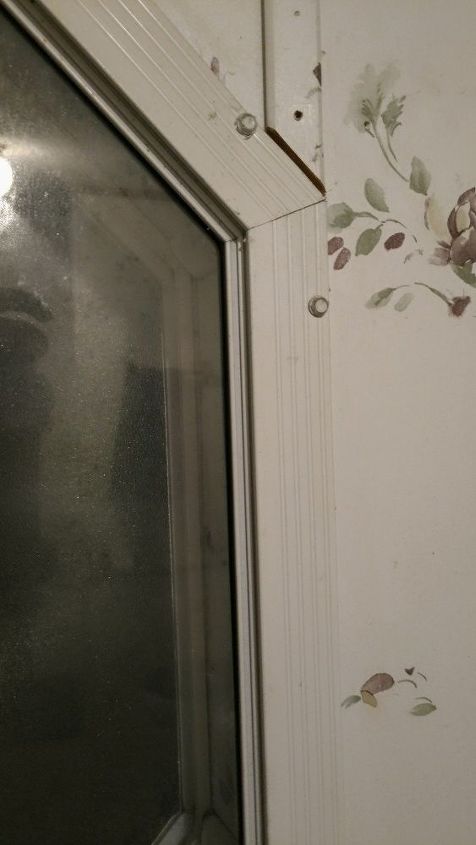 how to repair an octagon window trim