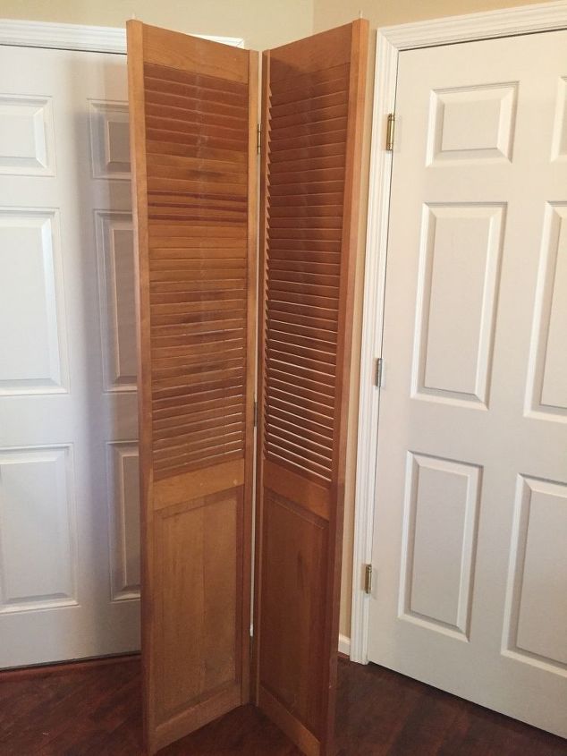 How To Turn Bi Fold Doors Into A Corner Shelf Diy Hometalk