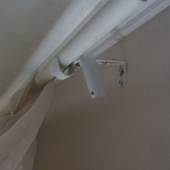 oh no uneven curtains and i don t like to sew