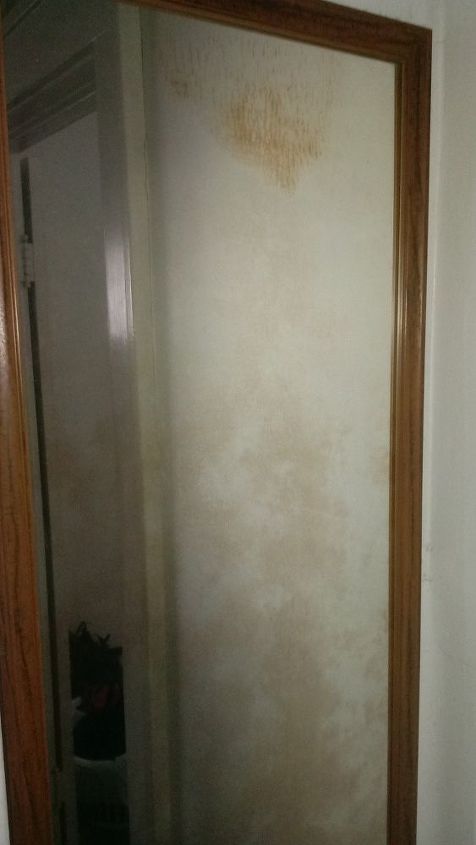 How to Clean a Cloudy Mirror: Easy and Effective Methods