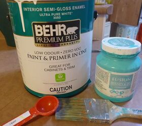 How to Paint a Tired Wooden Night Stands Get A Shade-y Makeover | Hometalk
