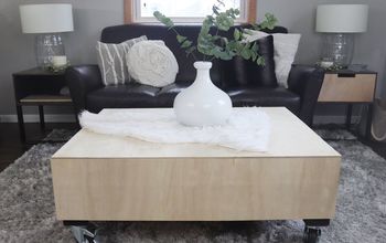 Modern Coffee Table From Pallet Wood Base