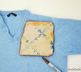 This woman lays pottery shards on an old sweater for a stunning idea