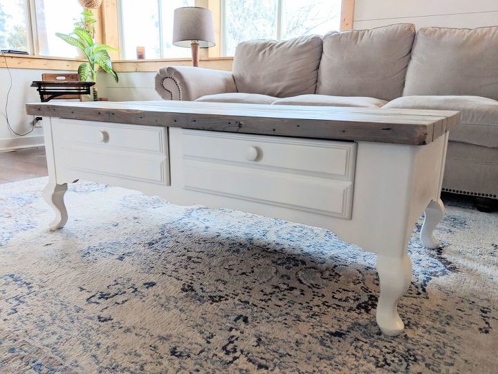 farmhouse style coffee table makeover