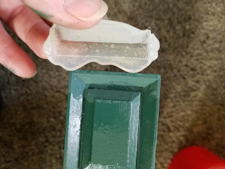 jewelry box with missing molding fixed with bondo