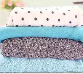 make beautiful pillows out of cozy sweaters