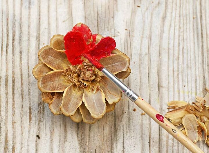 pinecone flower heart decoration