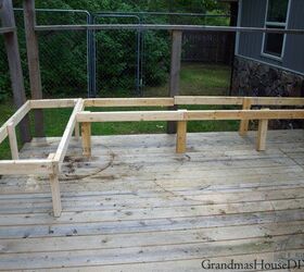 13 ideas creativas de barandillas para terrazas para divertirse al aire libre, Banco de cubierta DIY GrandmasHouseDIY