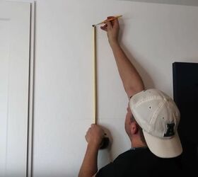 Don't hang another picture frame before you see this 2-hour technique