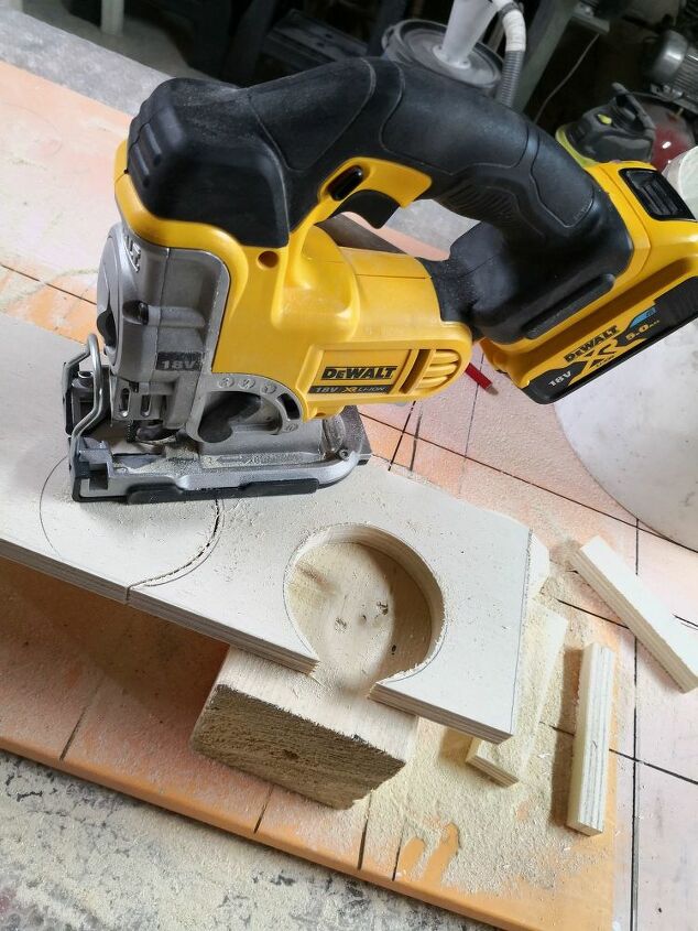 wine rack wall hanging