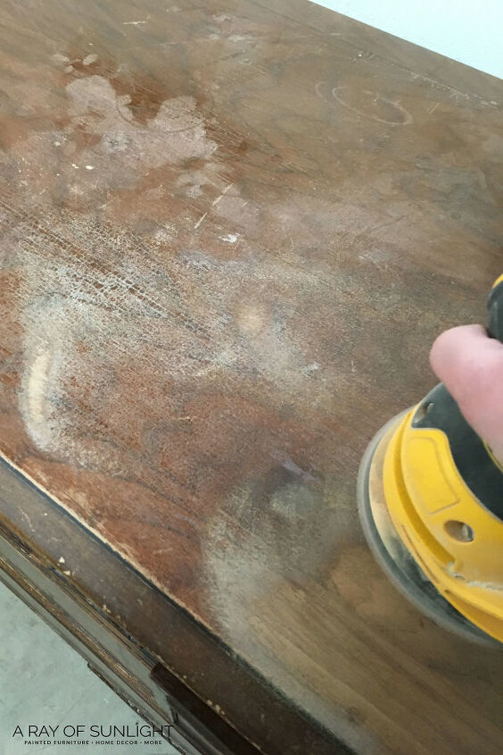 como obter a aparncia de pintura descascada em mveis pintados