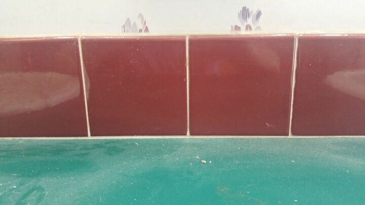 how do i paint plastic bathroom tile