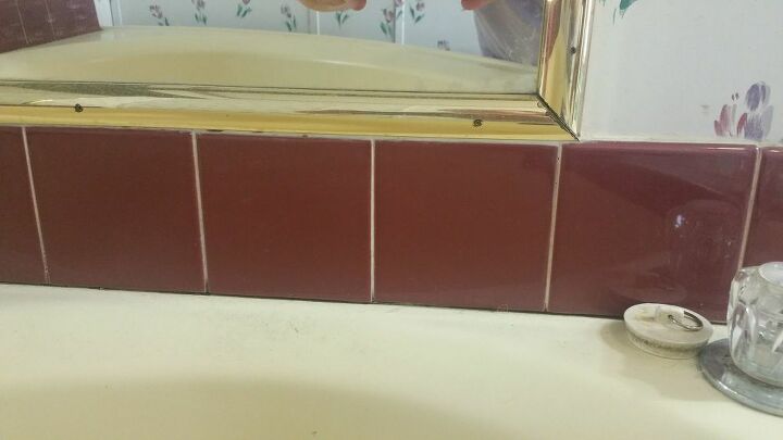 how do i paint plastic bathroom tile