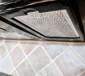 clean oven vents in minutes with this easy kitchen hack