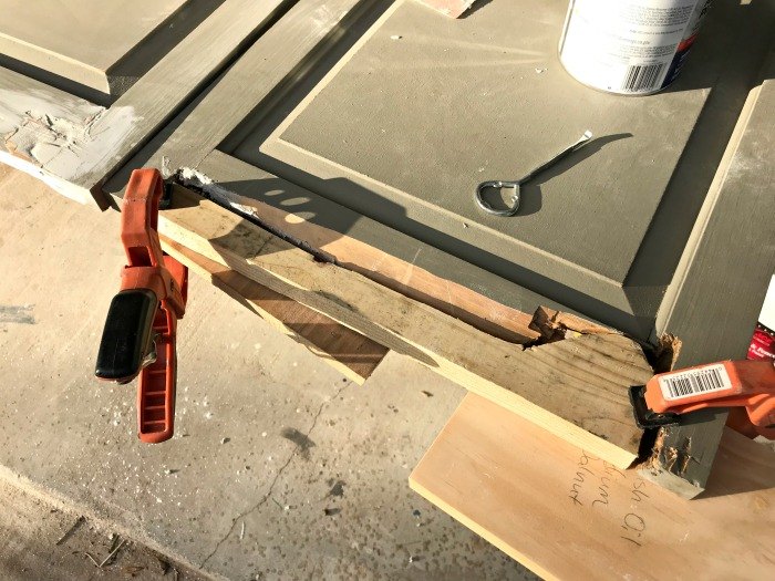 repairing wood damage with bondo