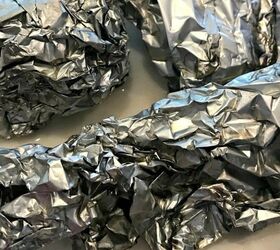 how to clean silver and bring back the shine, Cleaning silver with aluminum foil Everyday Edits