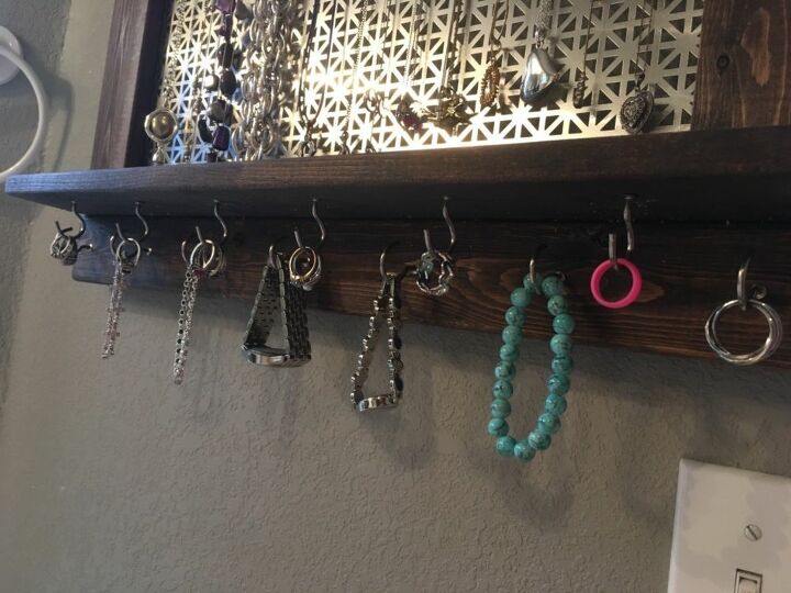hanging jewelry organizer