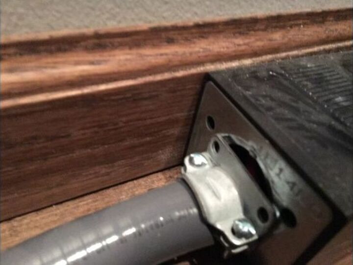 q how do i know if this oven plug meets irc building code