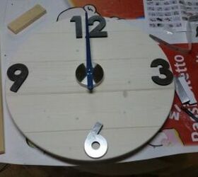 wall wood clock
