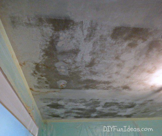 How To Remove Popcorn Ceilings Easily, How To Smooth Out Painted Popcorn Ceiling