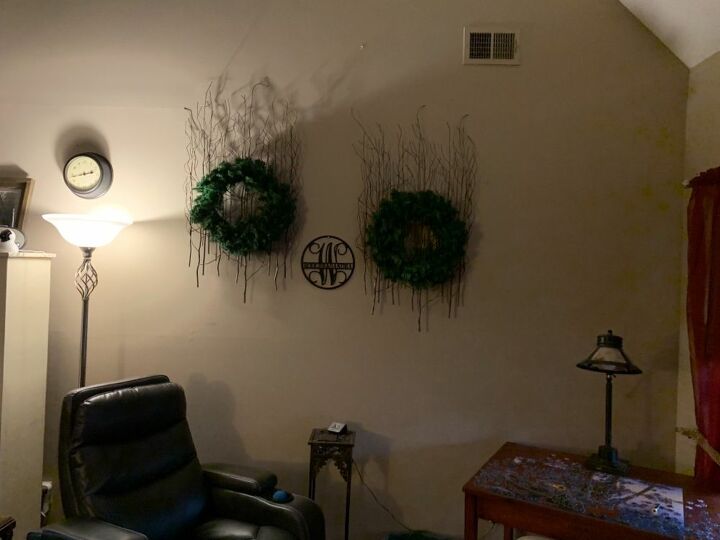 q what could i put on this large wall in my denbig picture was too much