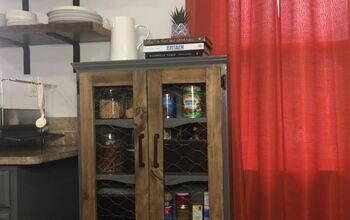 No Kitchen Pantry? Upcycle an Old Bookshelf Into THIS!