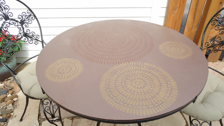 20 of the best diy patio furniture projects, Stenciled Plexiglass Tabletop for an Outdoor Patio Table