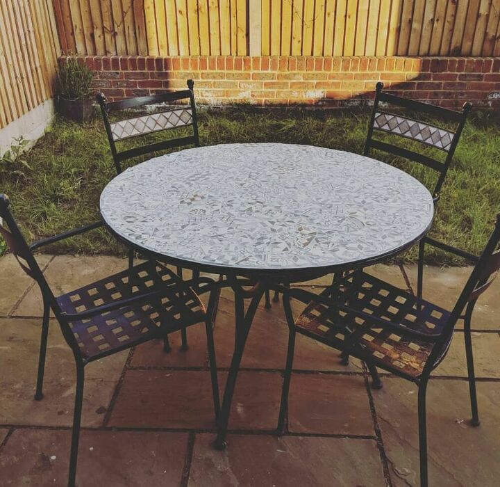 20 of the best diy patio furniture projects, Turning a Sad Distressed Table Into a Bold Mosaic Garden Table