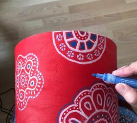 red white blue lampshade makeover, Adding Blue paint pen details