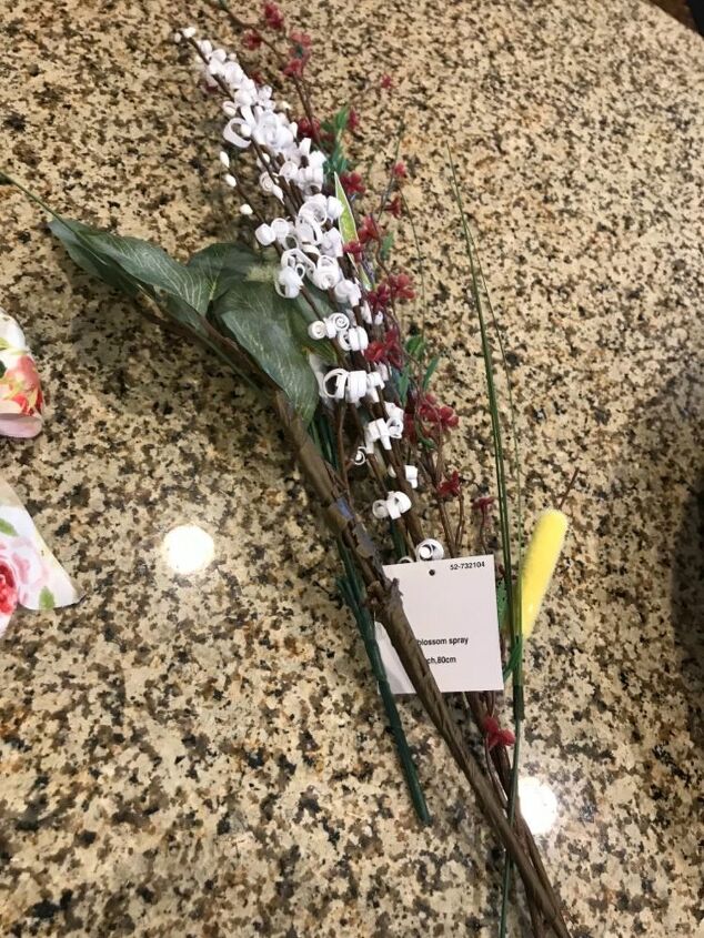 garden shovel wreath