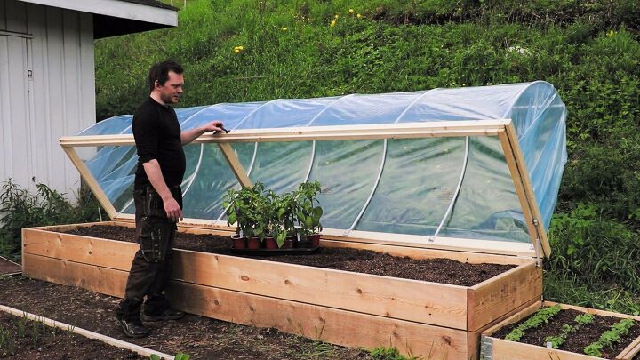 ideas de arriates elevados para transformar tu jardn, Convertir una cama elevada en un invernadero