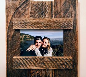 turn wood into wonders by making diy pallet projects with instructions, The Best DIY Pallet Project for Photo Frames