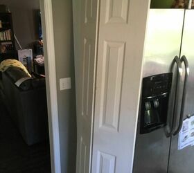 faux wood painting on hollow core doors, Bi fold Pantry Door