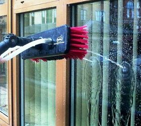 s best ways to clean with vinegar, An Easy Way to Instant Sparkle Cleaning Windows with Vinegar