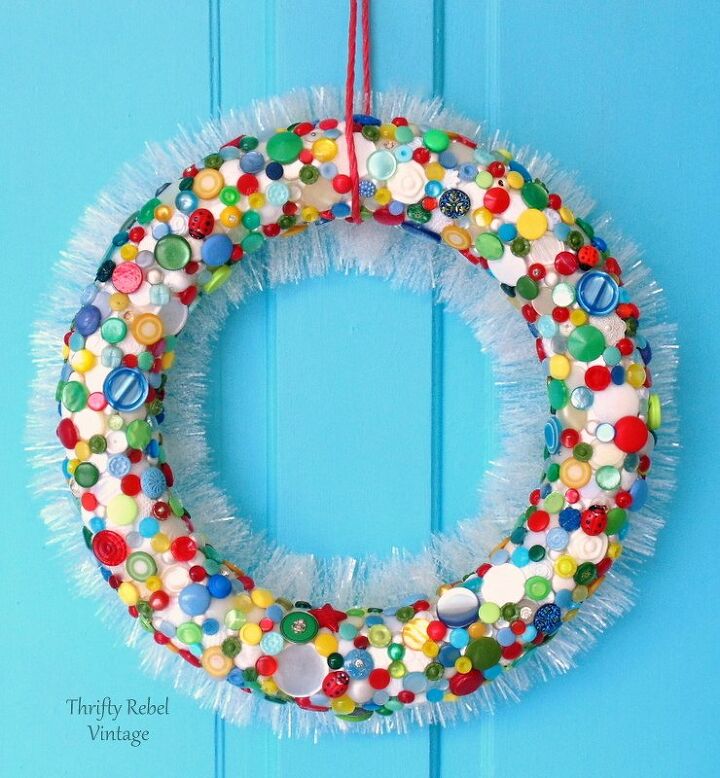 create a colorful diy button wreath