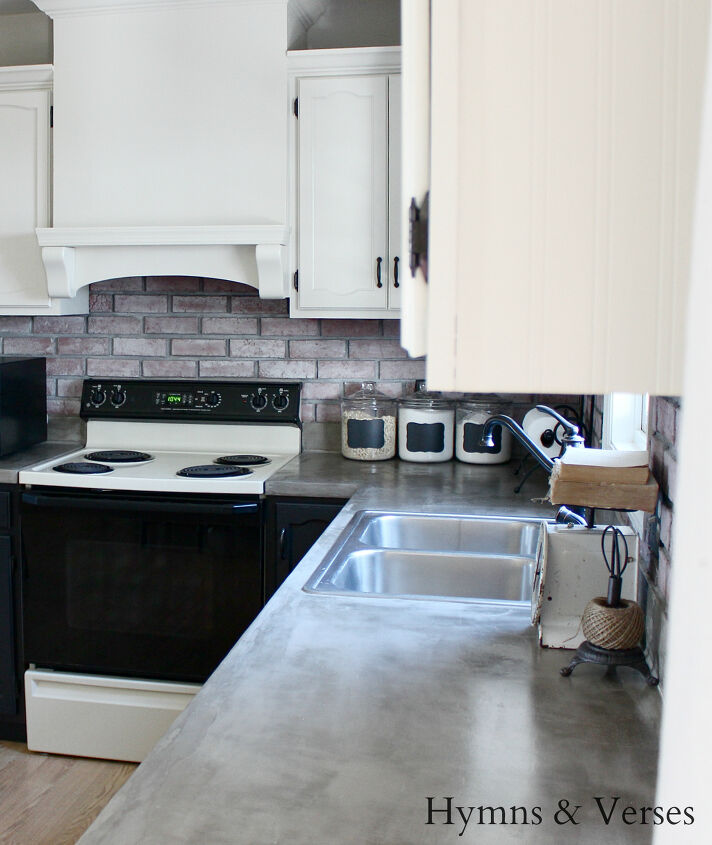 as 12 melhores bancadas para atualizar sua cozinha, Bancadas de concreto DIY sobre f rmica existente