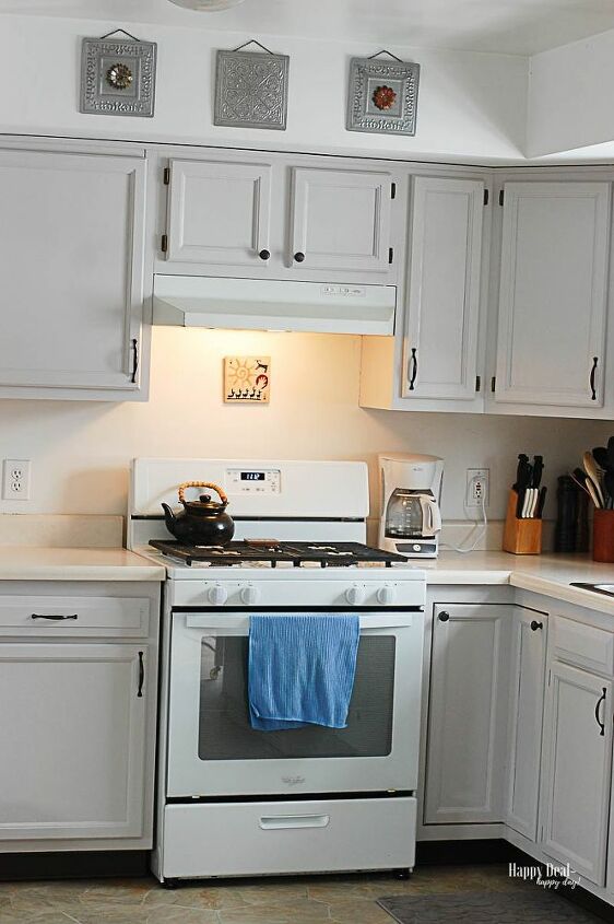 how to paint kitchen cabinets without sanding