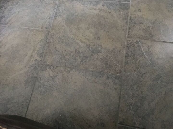 q how to clean dark grey grout