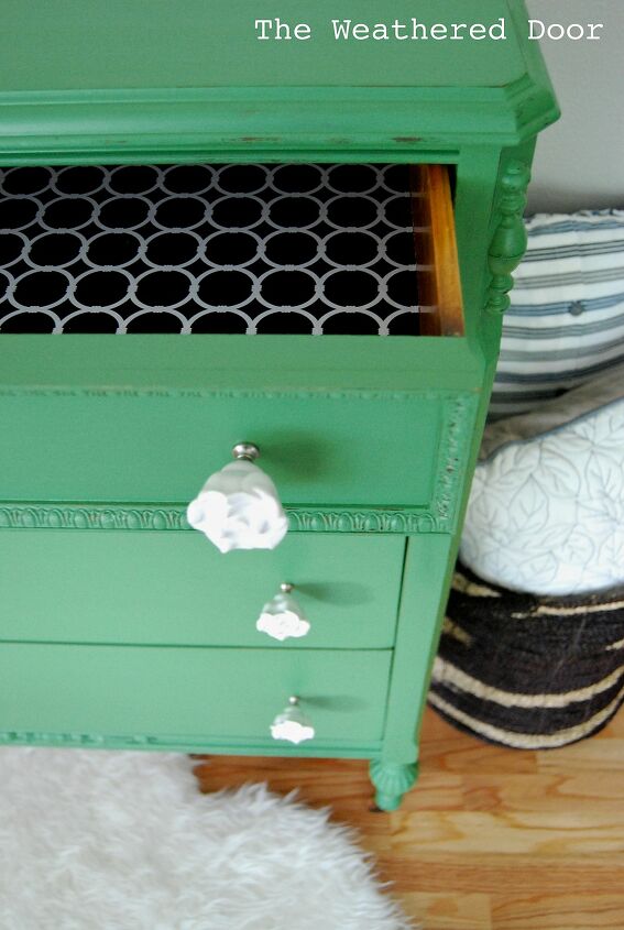 13 decorative and stylish design ideas for your dresser, Dresser Design In and Out