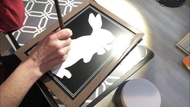 cartaz de primavera com coelho brilhante