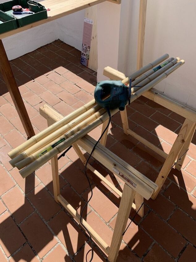 cadeiras de balano de bambu de estilo maldivo, melhor usar uma mesa ou cavaletes para serrar