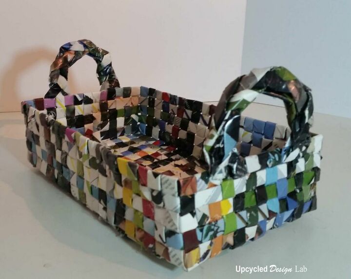 18 idias de cestas tecidas e mais projetos tecidos para animar sua casa, Uma lata de lixo feita de lixo