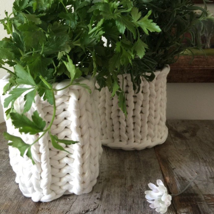 chunky knit planters