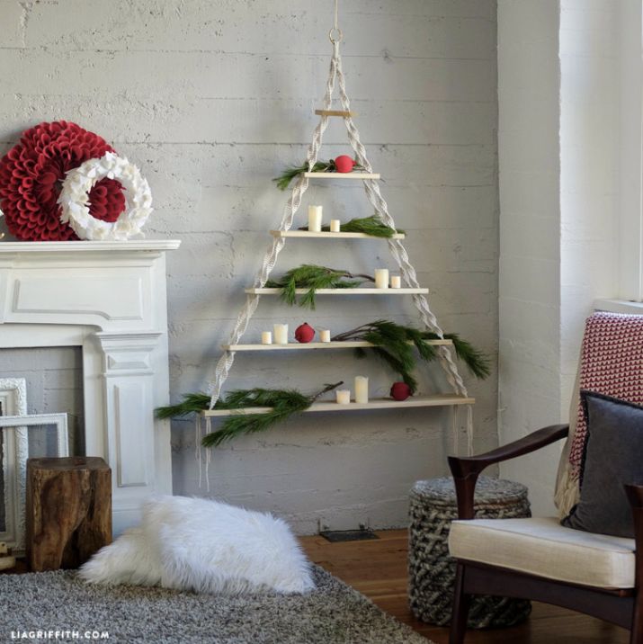 simples elegante e acessvel como no gostar do macram, Impressionante rvore de Natal suspensa de macram