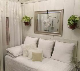 21 Creative DIY Headboard Ideas To Spruce Up Your Bedroom Decor | Hometalk