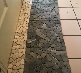 clever bathroom tile ideas, A Tile Effect That Rocks