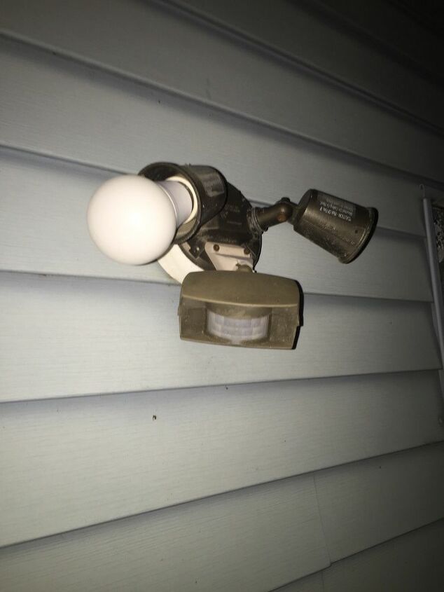how to make a nice looking light cover to go over an outdoor light