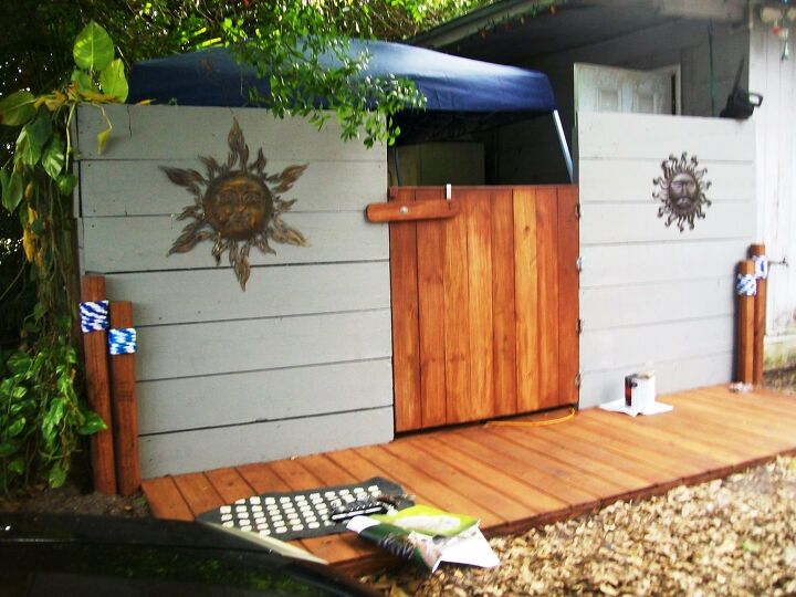 s creative ways to give your entrance a fresh look, Use deck panels for a gorgeous path