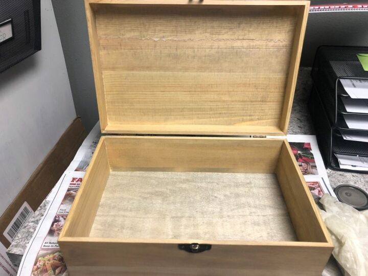 How to Decorate an DIY Graduation Card Box | Hometalk How to Decorate an DIY Graduation Card Box | Hometalk